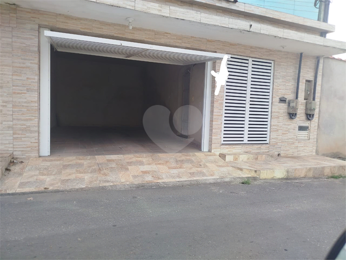 Foto REO1106957