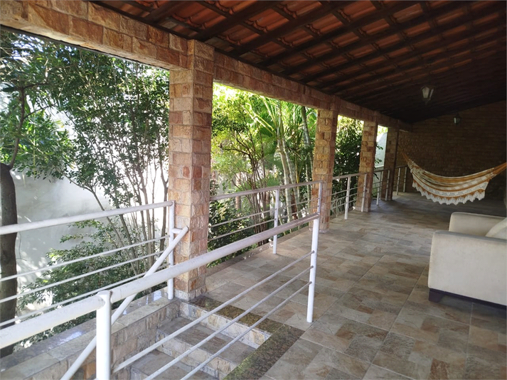 Foto REO1106957