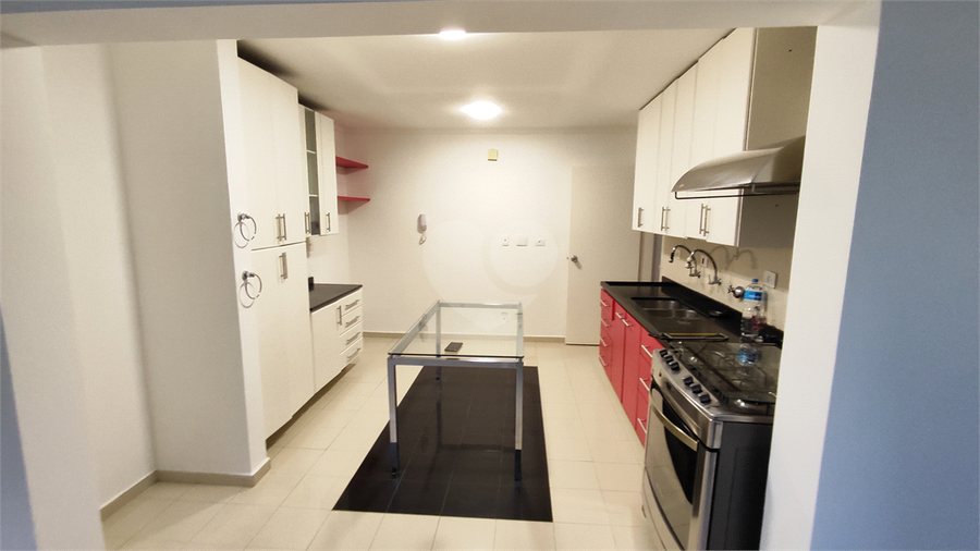 Foto REO1106959