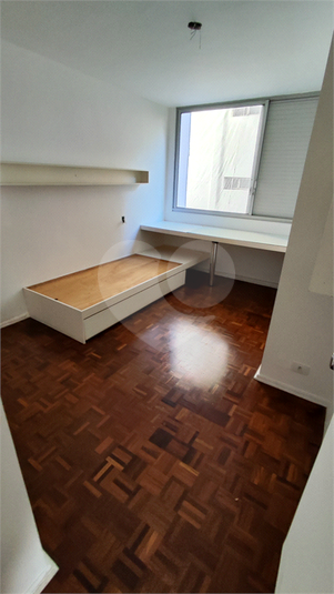 Foto REO1106959