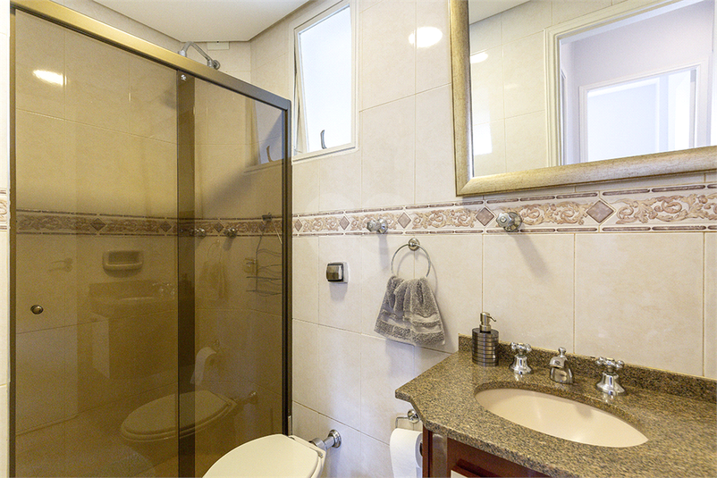 Foto REO1106968