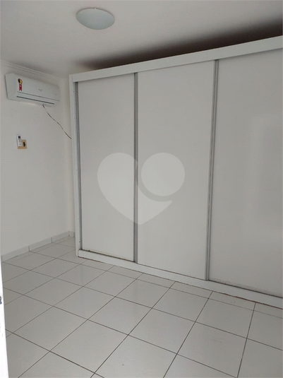 Foto REO1106970
