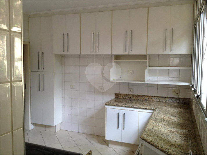 Foto REO1106973