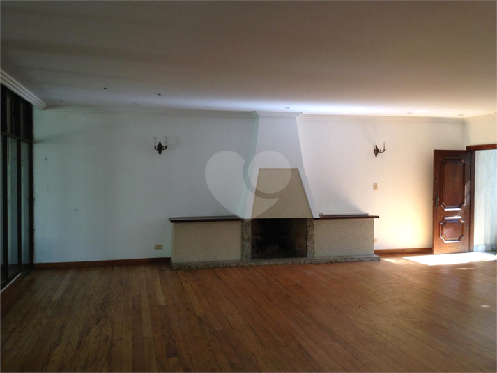 Foto REO1106973