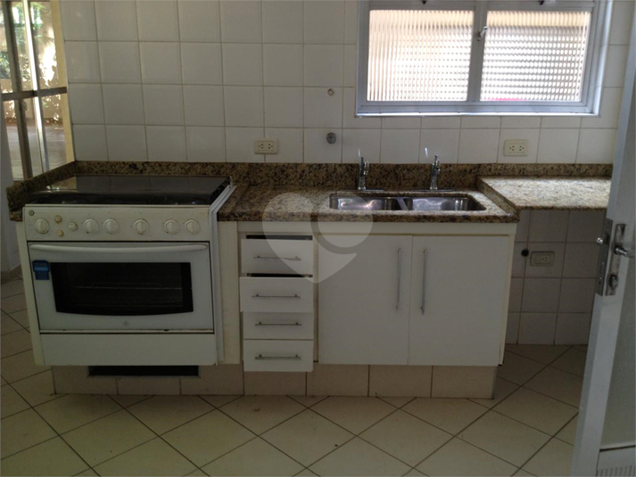 Foto REO1106973