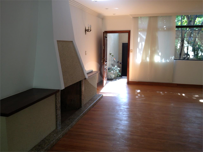 Foto REO1106973