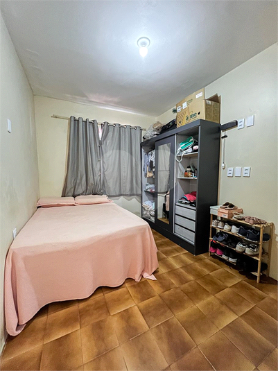 Foto REO1106974