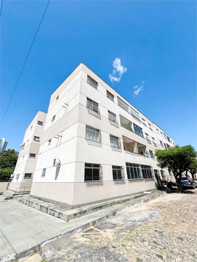 Foto REO1106974
