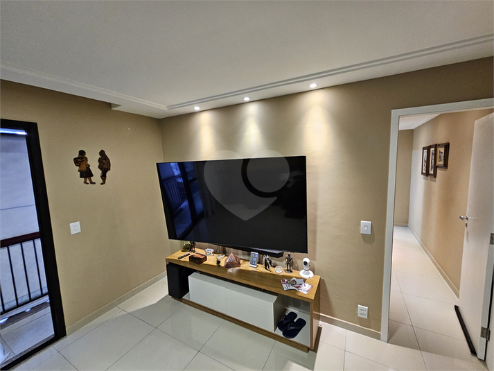 Foto REO1106976