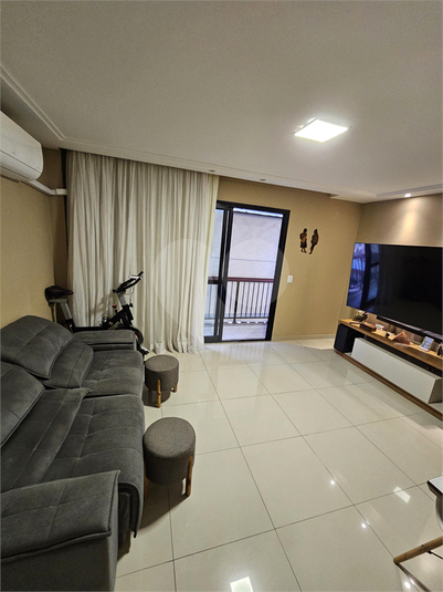 Foto REO1106976