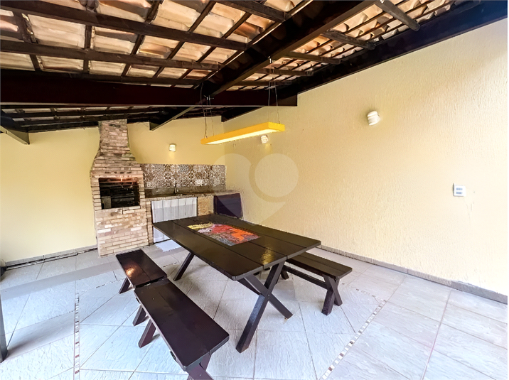 Foto REO1106991