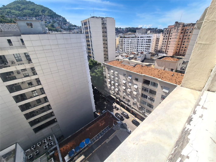Foto REO1107001