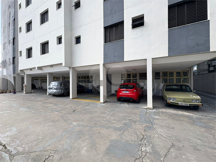 Foto REO1107002