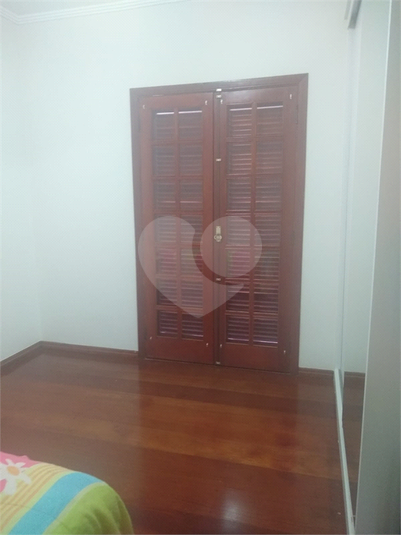 Foto REO1107022