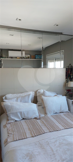Foto REO1107025