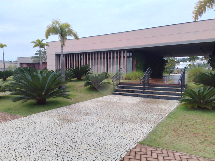 Foto REO1107028