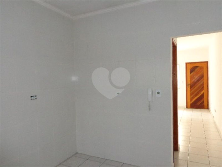 Foto REO1107041