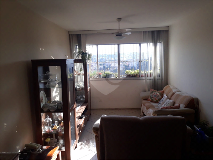 Foto REO1107091