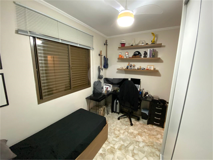 Foto REO1107119