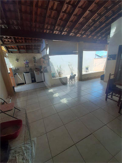 Foto REO1107134