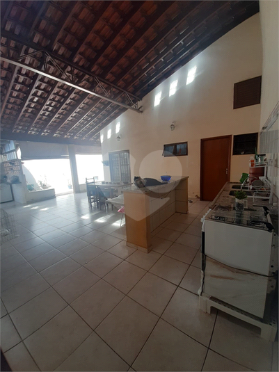 Foto REO1107134
