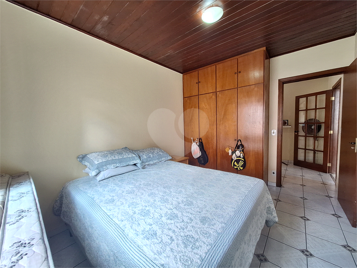 Foto REO1107158