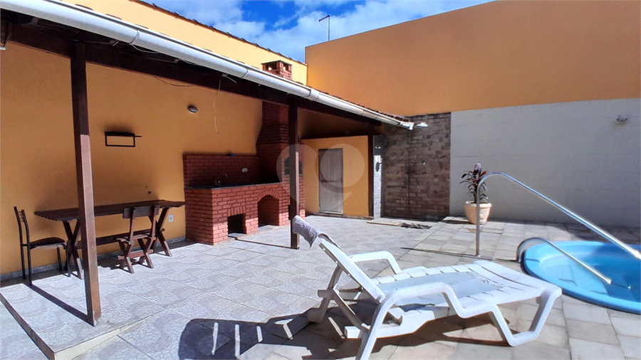 Foto REO1107181
