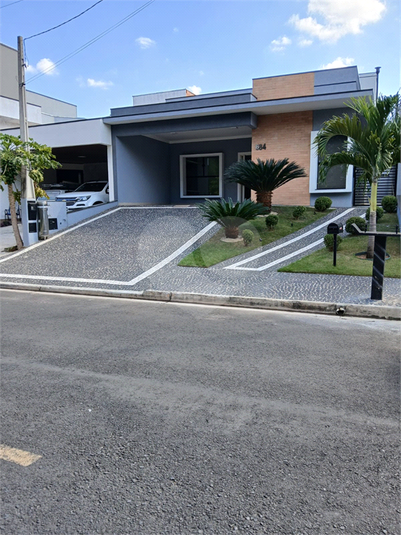 Foto REO1107182