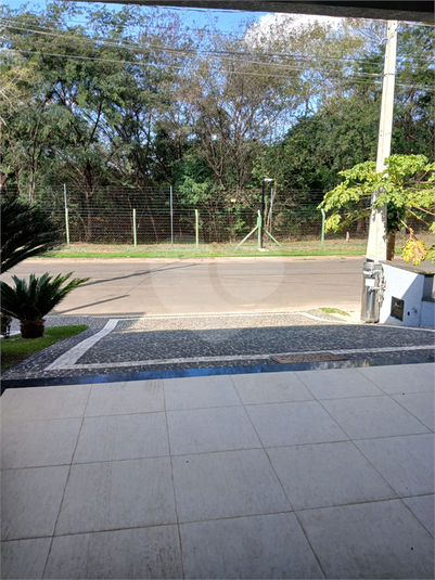 Foto REO1107182
