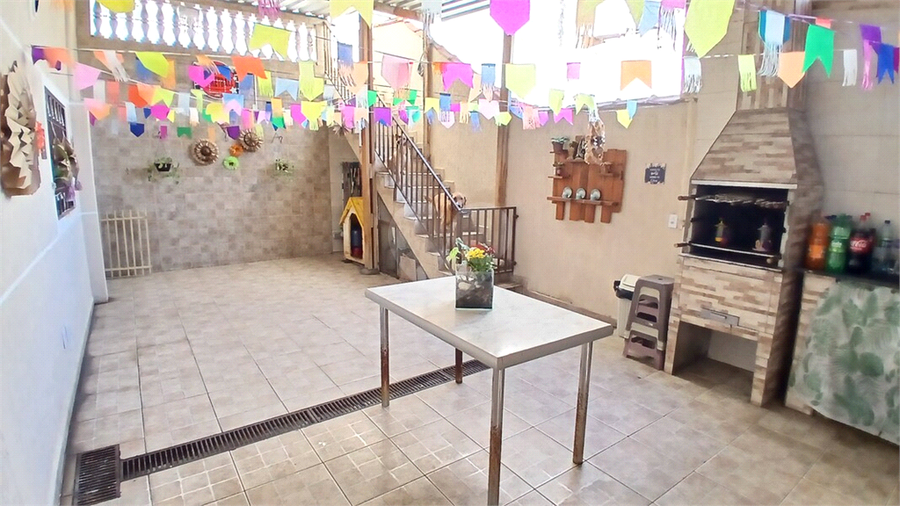 Foto REO1107185