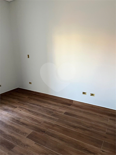 Foto REO1107196