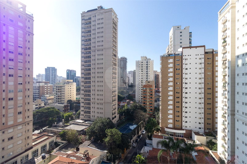 Foto REO1107267