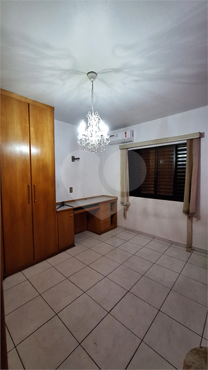 Foto REO1107280