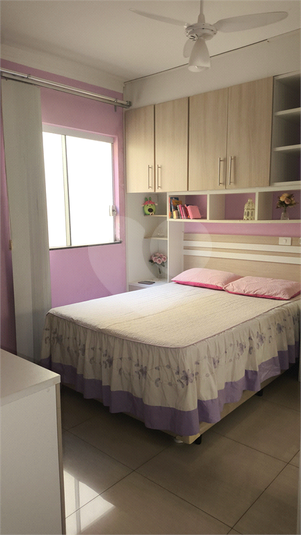 Foto REO1107282