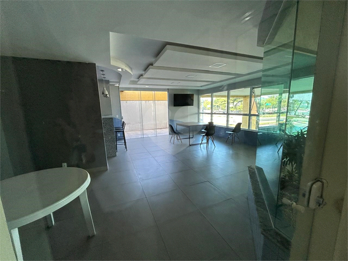 Foto REO1107288