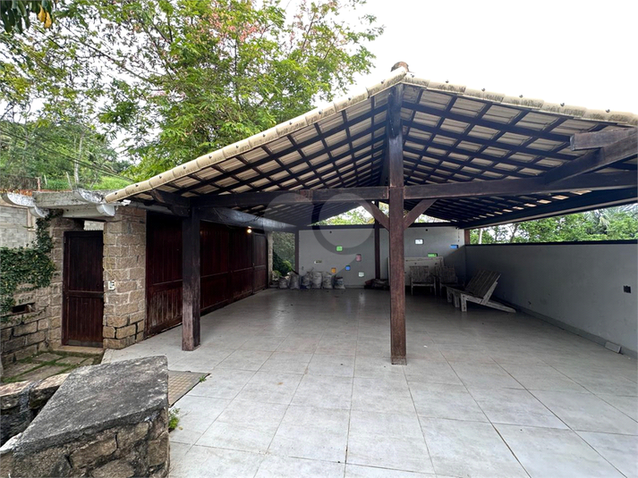 Foto REO1107290