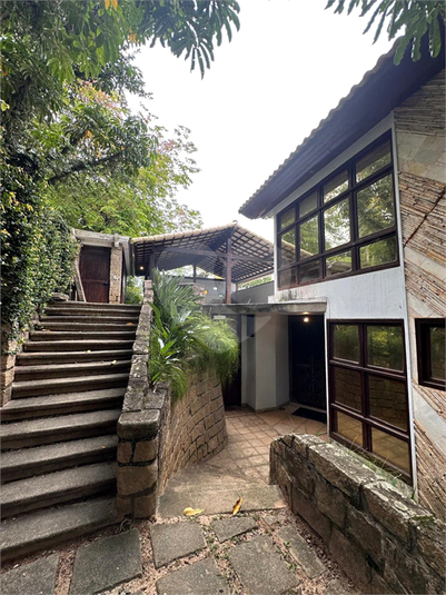 Foto REO1107290