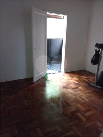Foto REO1107297