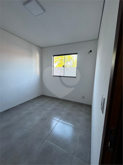 Foto REO1107300