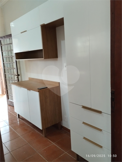 Foto REO1107302