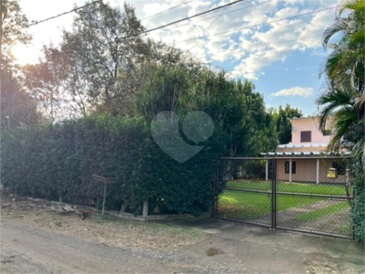 Foto REO1107302