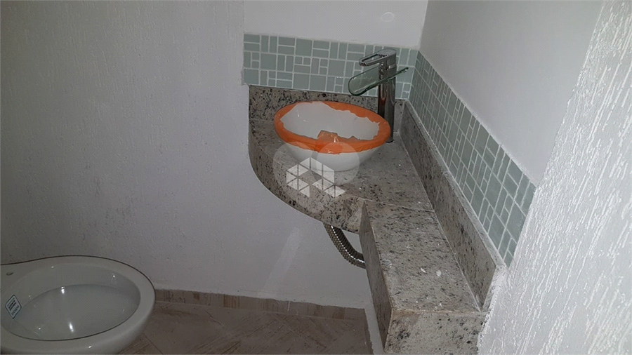 Foto REO1107311
