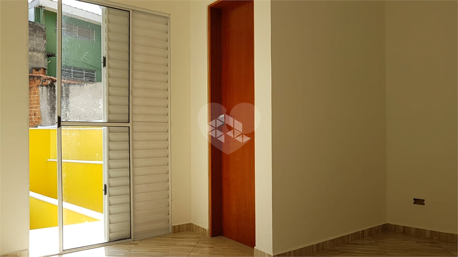 Foto REO1107311