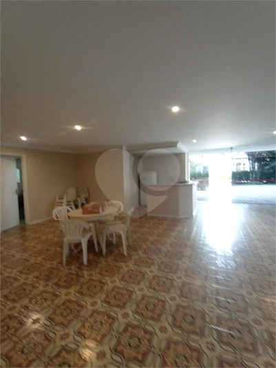 Foto REO1107333