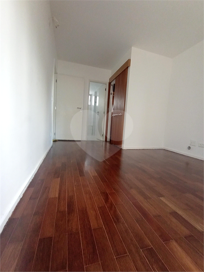 Foto REO1107333