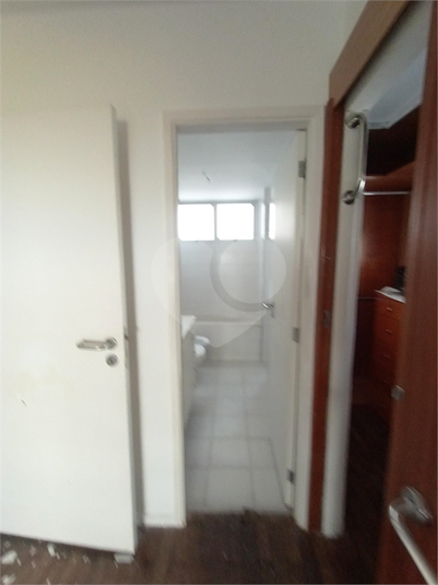 Foto REO1107333