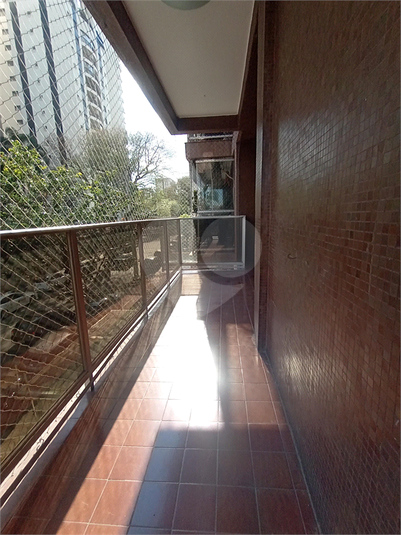 Foto REO1107333