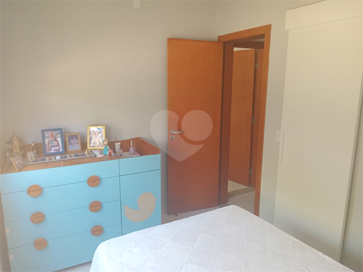 Foto REO1107341