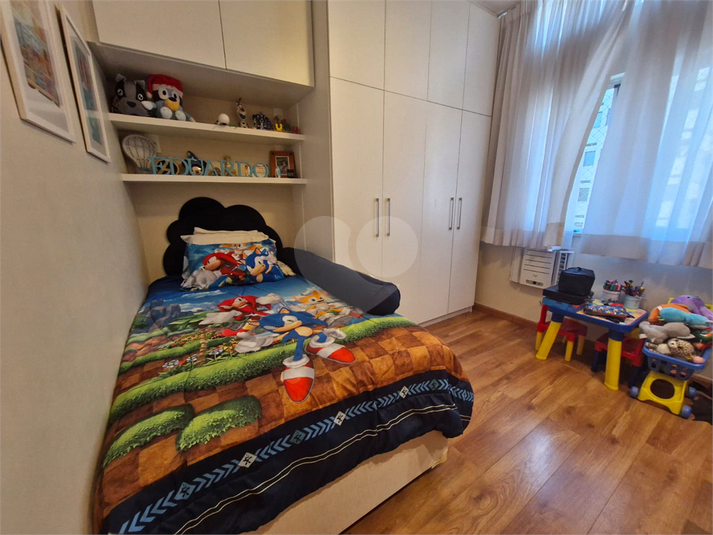 Foto REO1107351