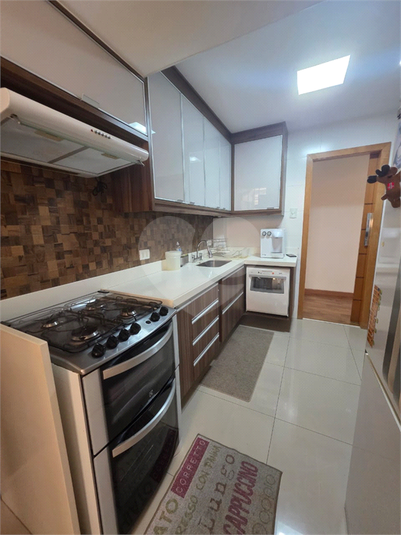 Foto REO1107351